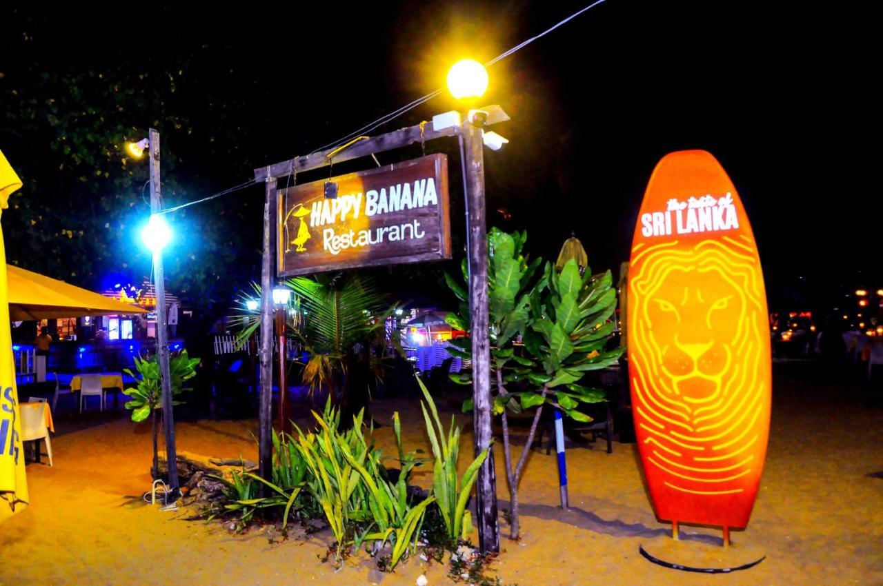 Happy Banana Hotel Unawatuna Exterior photo